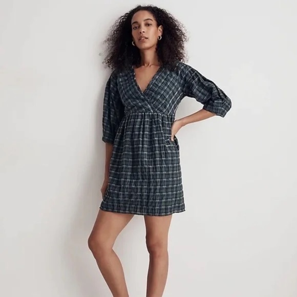 Madewell Dresses & Skirts - Madewell Marianna Puff-Sleeve Mini Dress in Plaid size large